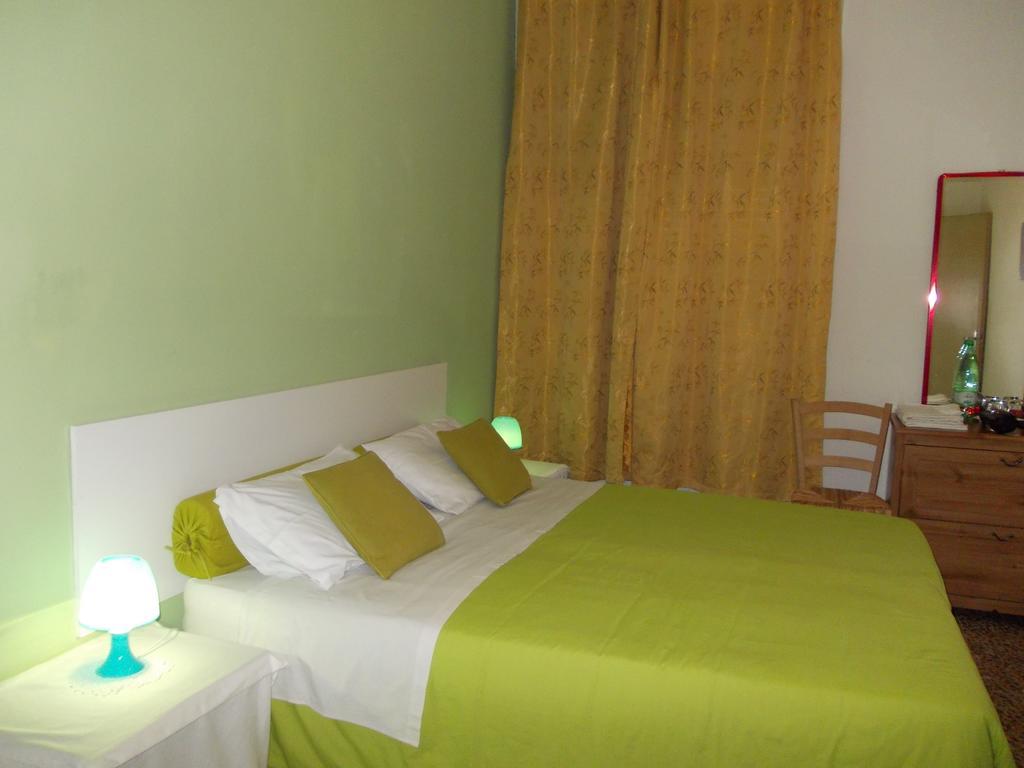 Travellers Lodge Bed & Rooms Treviso Pokój zdjęcie