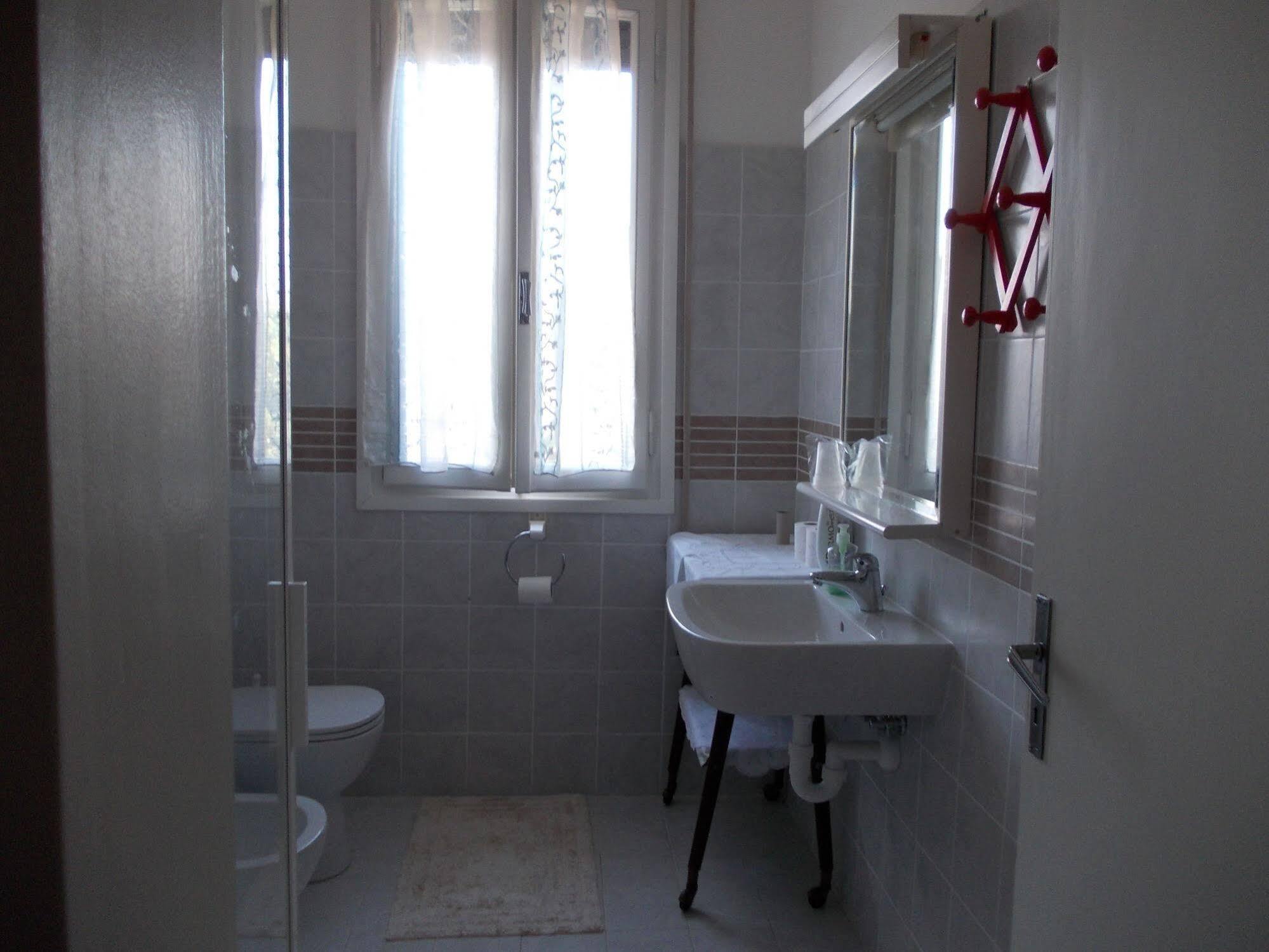 Travellers Lodge Bed & Rooms Treviso Zewnętrze zdjęcie